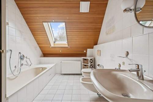 Bad im Obergeschoss - 