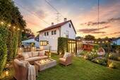 Garten Hinterhaus mit Relax Zone - Geräumiges Einfamilienhaus mit viel Potential