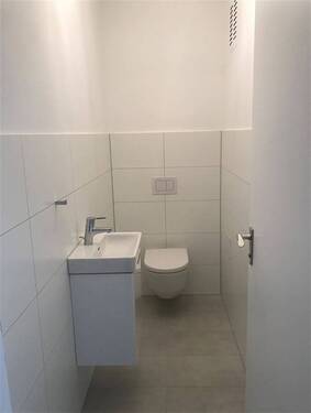 WC - 