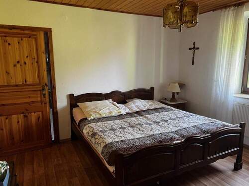 Schlafzimmer, EG - 