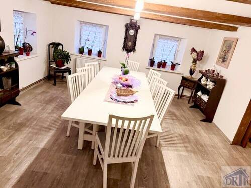 Esszimmer Blick von den Stufen - Einfamilienhaus mit 190,00 m&sup2; in Kottmarsdorf zum Kaufen