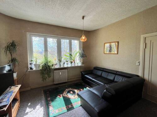 Zimmer_4-teiliges_Fenster_Tür_rechts - 