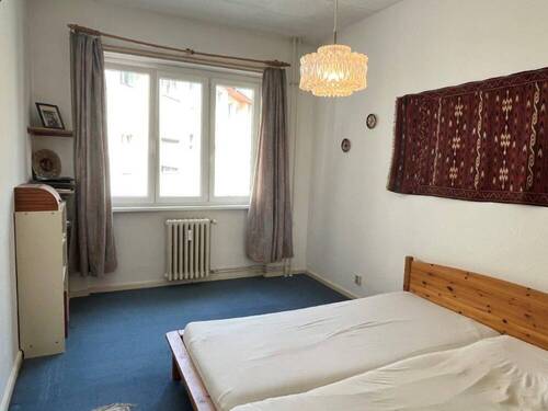 Zimmer_zum_Innenhof - 