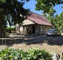 LUST AUF LANDLEBEN - EINFAMILIENHAUS AUF PARKÄHNLICHEM GRUNDSTÜCK - Blesewitz