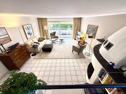 Blick ins Wohnzimmer OG - Reihenendhaus mit 156,00 m² in Bad Soden am Taunus zum Kaufen