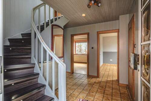 Diele EG - 5 Zimmer Einfamilienhaus in Eschweiler