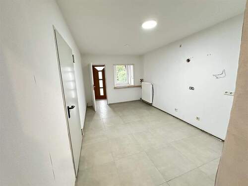 Flur EG / Eingangsbereich - 