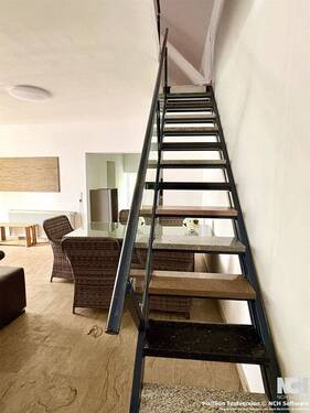 Treppenaufgang zum 1.OG Nebeng - 