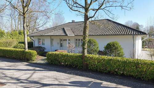 Ansicht - 4 Zimmer Einfamilienhaus in Delmenhorst