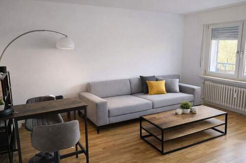 Bild 2 - 2 Zimmer Etagenwohnung zum Kaufen in Frankfurt