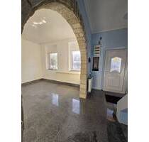 Renovierungsbedürftiges Einfamilienhaus mit Entwicklungspotenzial! (Variante) - Mönchengladbach Rheydt