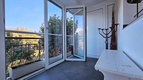 Keller mit Gartenblick - 
