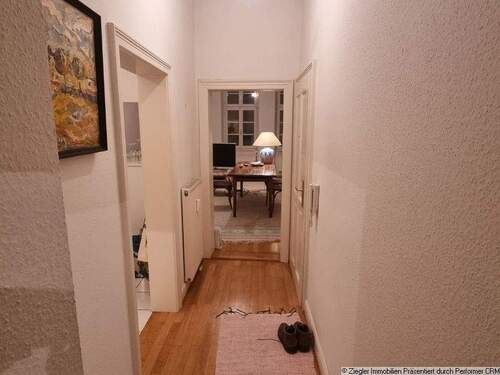 15 WE 3, 1 OG Flur - 