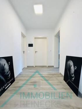 Diele links - 