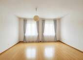 Schlafzimmer - KI renoviert - 