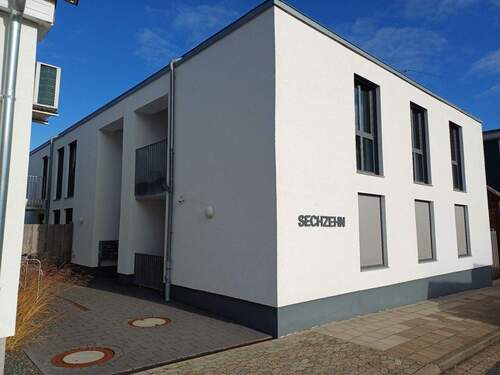 Ansicht über Eck.jpg - Moderne 2 Zimmerwohnung in zentraler und ruhiger Lage