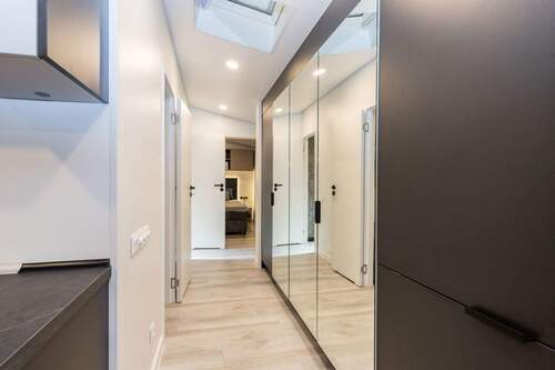 Flur (Beispielfoto) - 