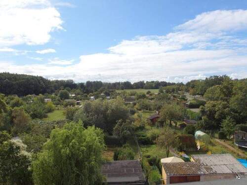 Blick aus dem Fenster - Etagenwohnung mit 70,00 m² in Röderaue zur Miete