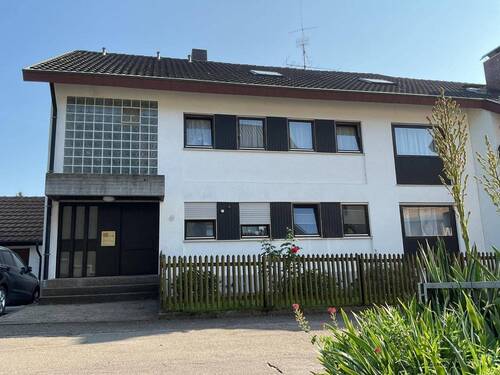 Außenansicht Straßenseite - 9 Zimmer Mehrfamilienhaus, Wohnhaus in Lahr