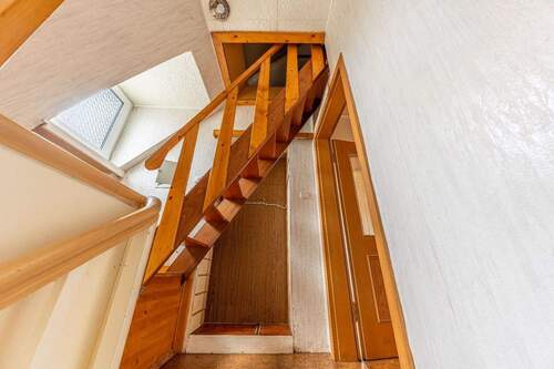 Treppe zum Dachboden - 