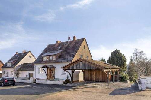 01_Außenansicht - 6 Zimmer Einfamilienhaus zum Kaufen in Braunfels