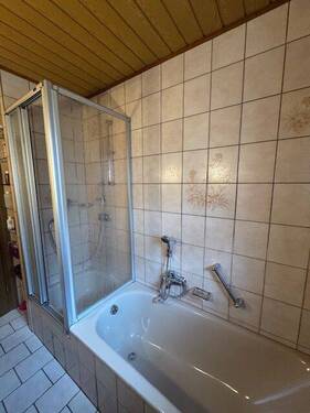18 Badezimmer imOG - 