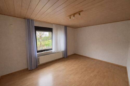 7 Ess- oder Kinderzimmer im EG - 