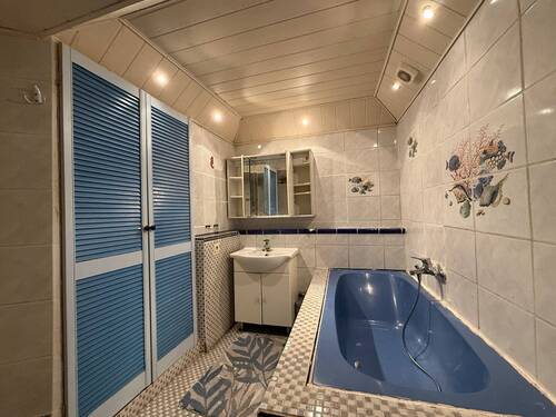 Badezimmer (Einliegerwohnung) - 