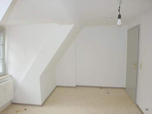 Schlafzimmer2 - Etagenwohnung mit 55,00 m² in Meißen zur Miete
