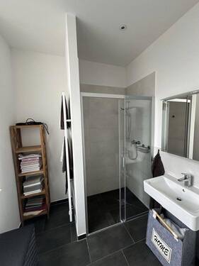 Badezimmer - 3 Zimmer Etagenwohnung zur Miete in Amberg