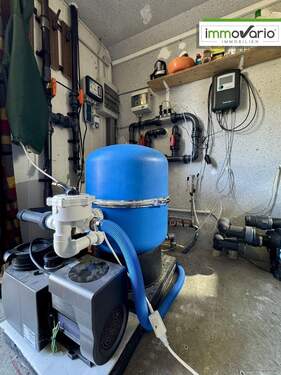 Diele/ Treppe zum DG - 