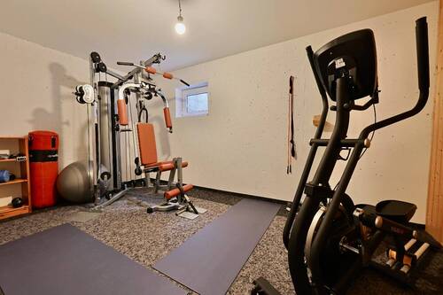 Fitnessraum im UG - kann gerne übernommen werden - 
