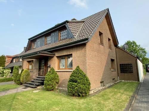 seitliche Hausansicht - 5 Zimmer Einfamilienhaus zum Kaufen in Werne