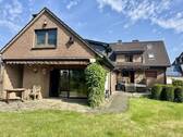 Hausansicht Gartenseite - 5 Zimmer Einfamilienhaus in Werne