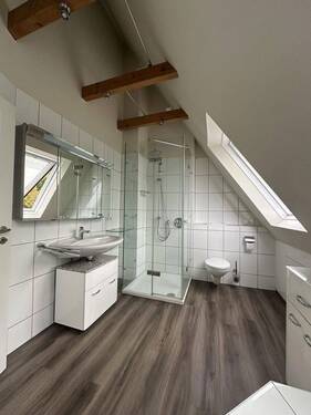 Regendusche im Obergeschoss - 