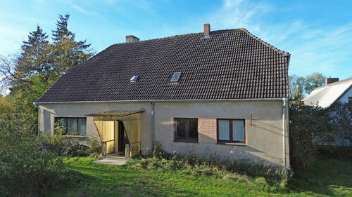 Einfamilienhaus - 1 Zimmer Mehrfamilienhaus, Wohnhaus zum Kaufen in Katschow