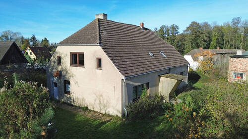 Giebelansicht - 1 Zimmer Mehrfamilienhaus, Wohnhaus in Katschow