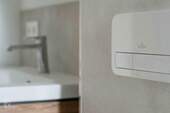 Detail Bad - 