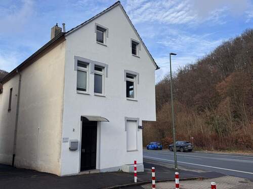 Anbau (EFH) - 1 Zimmer Mehrfamilienhaus, Wohnhaus zum Kaufen in Lüdenscheid