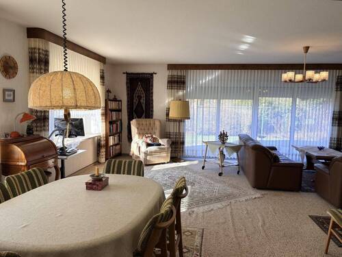 Wohn- und Esszimmer - 