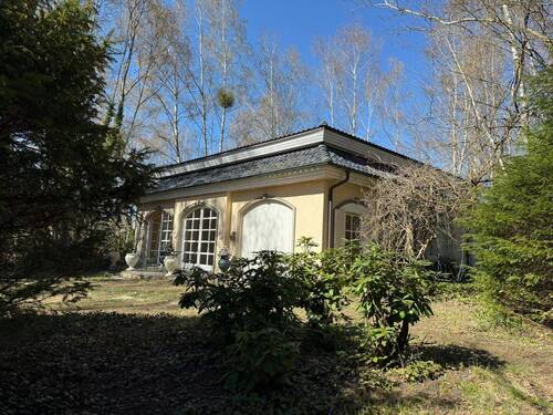 Blick zur Terrasse - 3 Zimmer Bungalow zum Kaufen in Michendorf