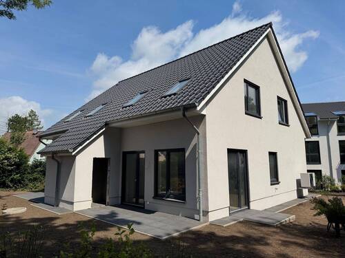IMG_0467.jpeg - Neubau Erstbezug, Doppelhaushälfte, Wedel, Tinsdaler Weg