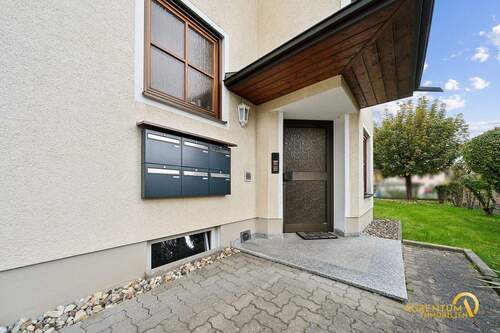 Eingangsbereich - 2 Zimmer Etagenwohnung zum Kaufen in Abensberg