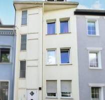 Attraktives Mehrfamilienhaus in gefragter Innenstadtlage von Mönchengladbach
