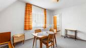 1. OG Wohnzimmer 2 - 