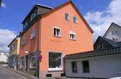 2567 Wohn_Geschäftshaus_Windeck - Zentral in Windeck-RosbachSieg: Wohnhaus mit LadenlokalBüro