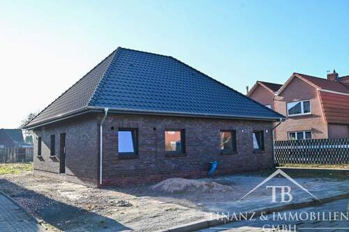 Bild 2 - 5 Zimmer Doppelhaushälfte zum Kaufen in Norden