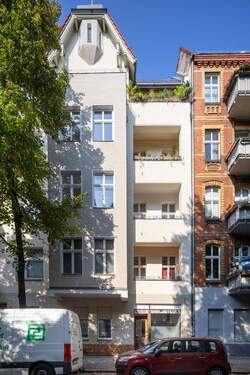 Fassade - 2 Zimmer Etagenwohnung in Berlin