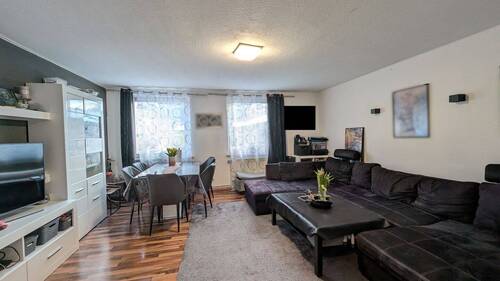 Zimmer - 3 Zimmer Mehrfamilienhaus, Wohnhaus zum Kaufen in Hann. Münden