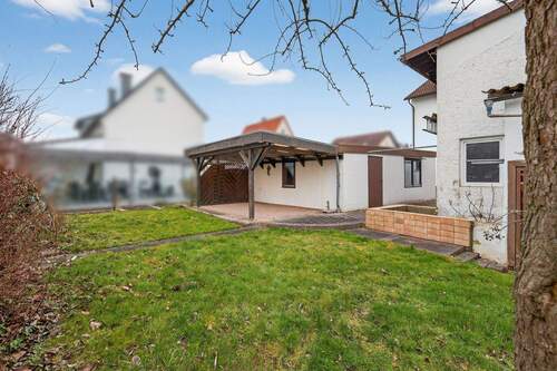 Garten - 6 Zimmer Doppelhaushälfte in Weingarten